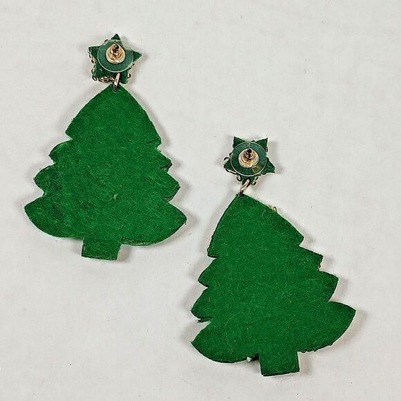 Handmade Beaded Xmas Holiday Seasonal Christmas Tree Post Earrings Multicolor - Picture 10 of 14